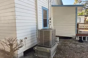 1010 Plaza St, Clearwater, FL 33755 - Photo 4