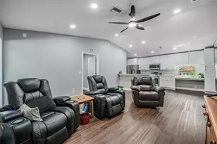 2125 Lanier Rd, Plant City, FL 33565 - Photo 14