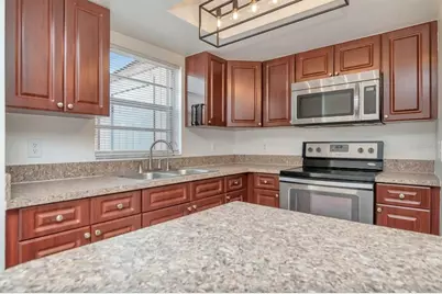 5166 Tennis Court Circle #52, Tampa, FL 33617 - Photo 12