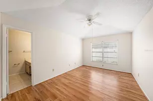 7112 Hollowell Dr, Tampa, FL 33634 - Photo 16