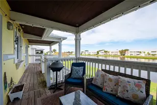 237 Sea Horse Dr SE, Saint Petersburg, FL 33705 - Photo 22
