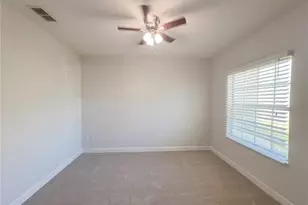 6326 Hickory Leaf Pl, Lakeland, FL 33813 - Photo 12