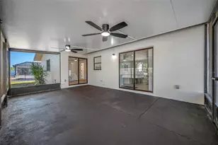 9880 W Bay St, Seminole, FL 33776 - Photo 44