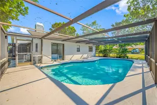 9880 W Bay St, Seminole, FL 33776 - Photo 48