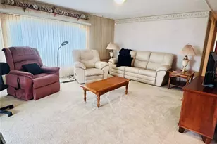 2224 Ca D Oro Dr, Sarasota, FL 34238 - Photo 8