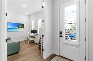 7254 Kodiak Ln, Sarasota, FL 34240 - Photo 10