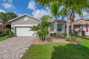 4908 Grand Banks Dr, Wimauma, FL 33598 - Photo 4