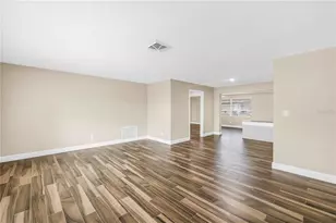 12088 70th Ave, Seminole, FL 33772 - Photo 8