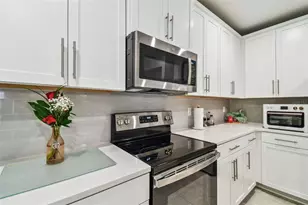 18053 Turning Leaf Cir, Land O Lakes, FL 34638 - Photo 18