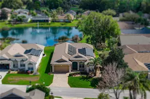 12231 Woodlands Cir, Dade City, FL 33525 - Photo 6