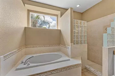 12231 Woodlands Circle, Dade City, FL 33525 - Photo 32