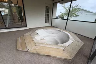 531 W Baffin Dr, Venice, FL 34293 - Photo 16