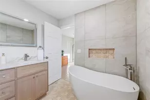 201 Dunkirk Rd, Oldsmar, FL 34677 - Photo 18