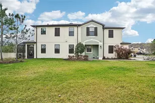 30167 Southwell Ln, Wesley Chapel, FL 33543 - Photo 2