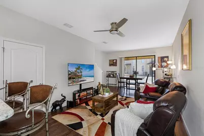 5167 Bay Isle Circle, Clearwater, FL 33760 - Photo 12