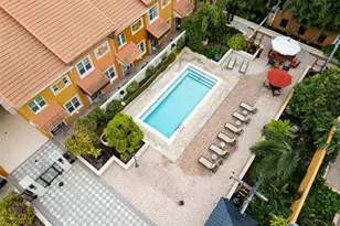 100 4th Ave S, Saint Petersburg, FL 33701 - Photo 24