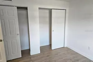 8822 Bay Pointe Dr, Tampa, FL 33615 - Photo 10