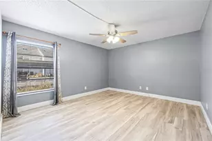 5169 Puritan Cir, Tampa, FL 33617 - Photo 14