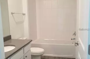 15050 Blue Quaker Pl, Tampa, FL 33613 - Photo 8