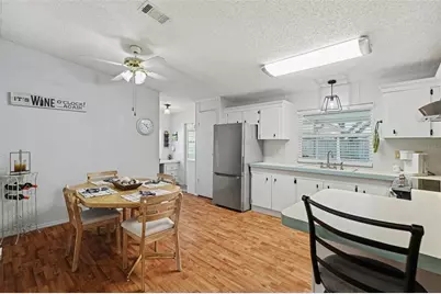 7123 Siesta Street, Zephyrhills, FL 33541 - Photo 6