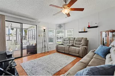 7123 Siesta Street, Zephyrhills, FL 33541 - Photo 18