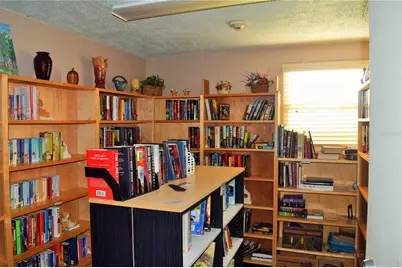 7123 Siesta Street, Zephyrhills, FL 33541 - Photo 34