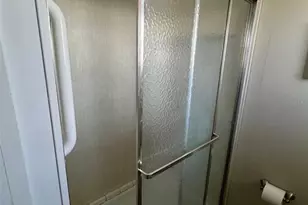 605 Queen Palm St, Largo, FL 33778 - Photo 28