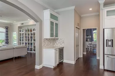 4010 Executive Drive, Palm Harbor, FL 34685 - Photo 12