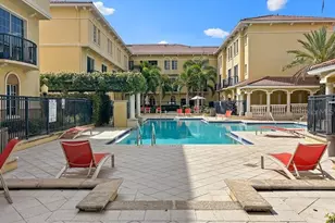 108 Beach Haven Ln, Tampa, FL 33609 - Photo 4