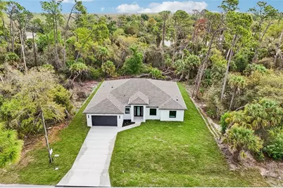 418 Troutdale Street, Port Charlotte, FL 33954 - Photo 2