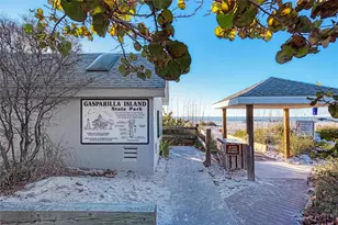 418 Troutdale St, Port Charlotte, FL 33954 - Photo 68