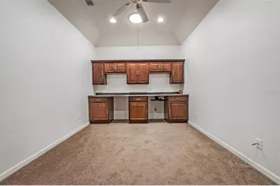 920 Villeroy Greens Drive, Sun City Center, FL 33573 - Photo 14