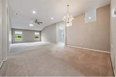 920 Villeroy Greens Drive, Sun City Center, FL 33573 - Photo 6