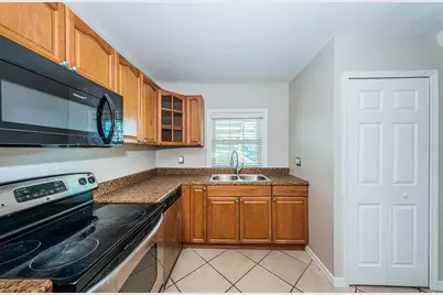 5196 Beach Drive SE #B, Saint Petersburg, FL 33705 - Photo 12