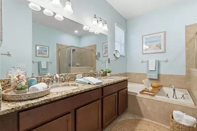 12423 Ballentrae Forest Drive, Riverview, FL 33579 - Photo 12