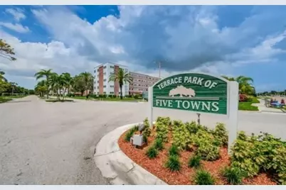 5925 Terrace Park Drive N #111, Saint Petersburg, FL 33709 - Photo 6