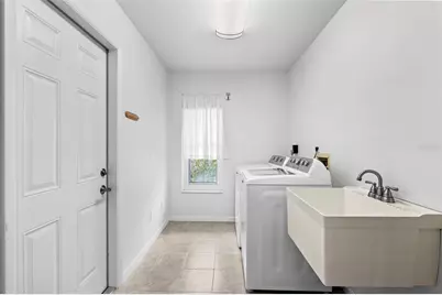 511 Riviera Bay Drive NE, Saint Petersburg, FL 33702 - Photo 24