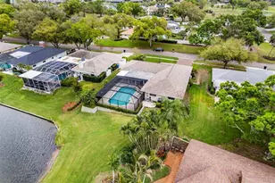 511 Riviera Bay Dr NE, Saint Petersburg, FL 33702 - Photo 50