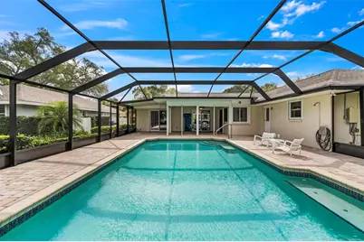 511 Riviera Bay Drive NE, Saint Petersburg, FL 33702 - Photo 38