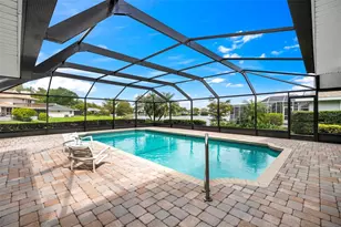 511 Riviera Bay Dr NE, Saint Petersburg, FL 33702 - Photo 40