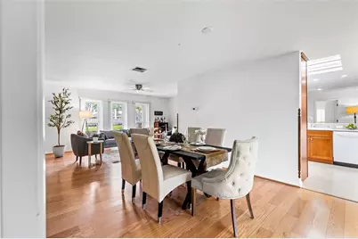 511 Riviera Bay Drive NE, Saint Petersburg, FL 33702 - Photo 6