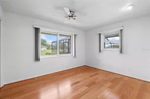 511 Riviera Bay Dr NE, Saint Petersburg, FL 33702 - Photo 34