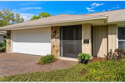 511 Riviera Bay Drive NE, Saint Petersburg, FL 33702 - Photo 4