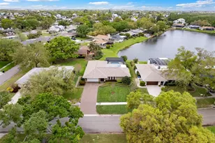 511 Riviera Bay Dr NE, Saint Petersburg, FL 33702 - Photo 56