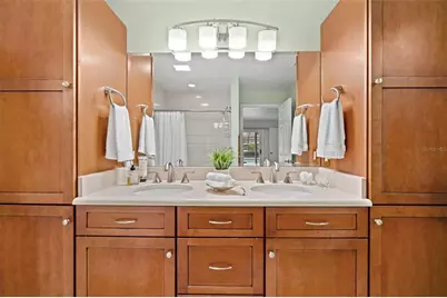 511 Riviera Bay Drive NE, Saint Petersburg, FL 33702 - Photo 20