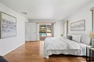 511 Riviera Bay Dr NE, Saint Petersburg, FL 33702 - Photo 18