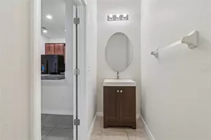 10687 Lake Montauk Dr, Riverview, FL 33578 - Photo 16