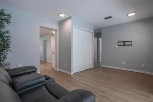 711 Bayshore Dr, Tarpon Springs, FL 34689 - Photo 20