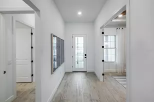 26616 Bering Dr, Englewood, FL 34223 - Photo 6