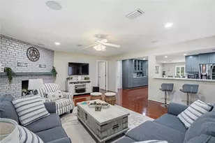 2817 Fleeman Rd, Palm Harbor, FL 34683 - Photo 14